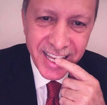 BU HESABI TAKİP EDERMİSİNZ KARIMIN HESABI.jpg