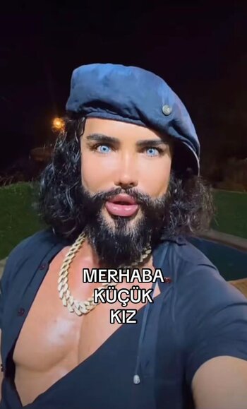 MERHABAKUCUKKIZ😈.jpg