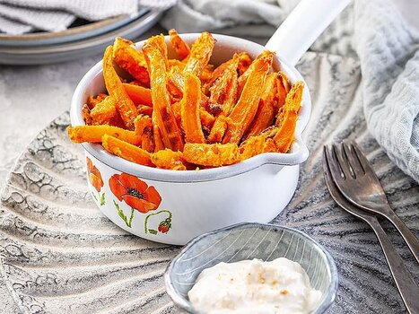firinda-patates-havuc-cipsi-ve-yogurtlu-dip-sos-83a064c6-adae-4ab0-a043-5eb07bff6565.jpg firinda-patates-havuc-cipsi-ve-yogurtlu-dip-sos-83a064c6-adae-4ab0-a043-5eb07bff6565.jpg