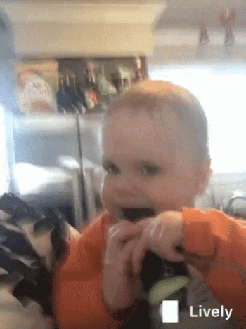 kid-eating.gif