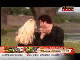 mahsun-lirmizigul-alkislamak.gif